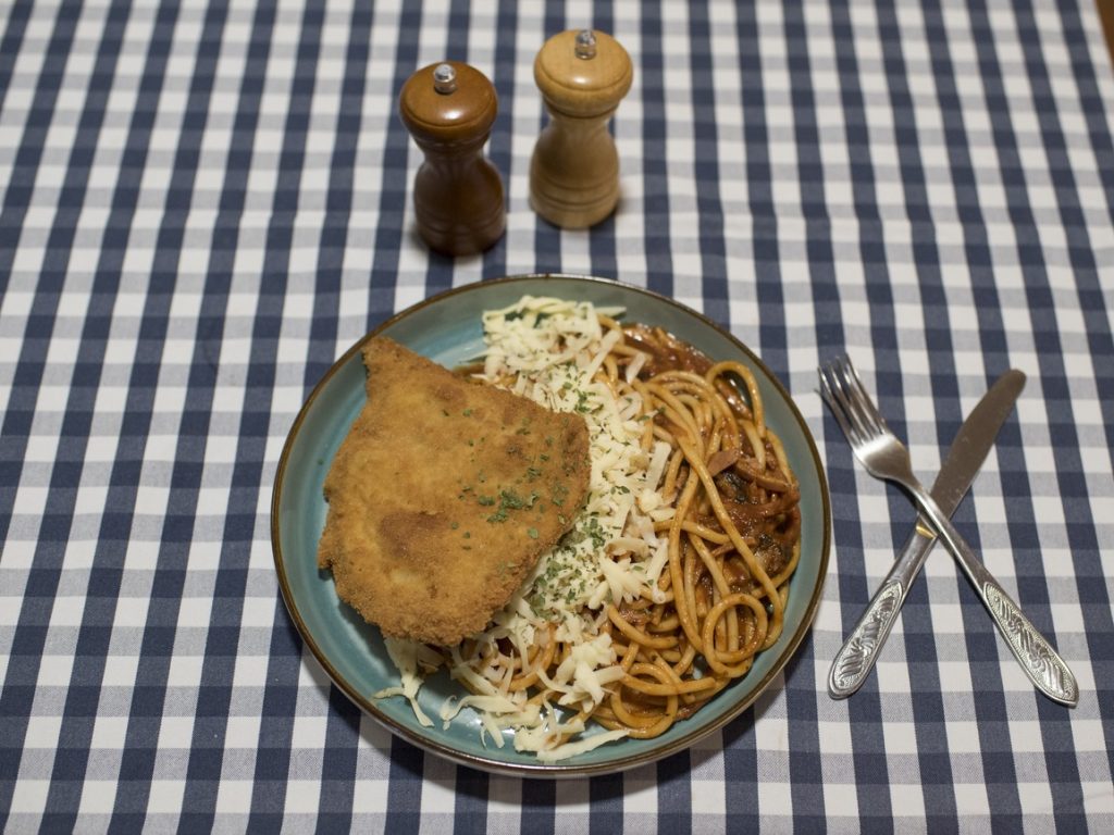 Lidi Mama konyhája ételfotó milánói sertésborda
